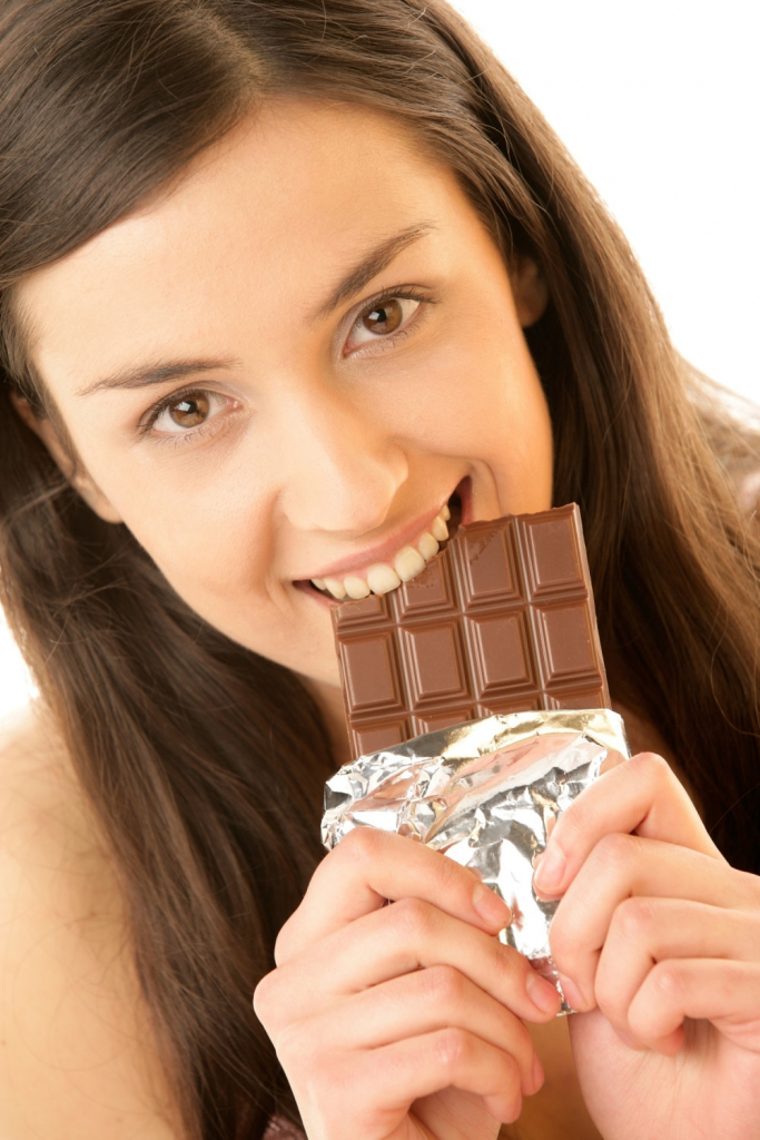 Devojčica Devojka jede čokoladu Čokolada