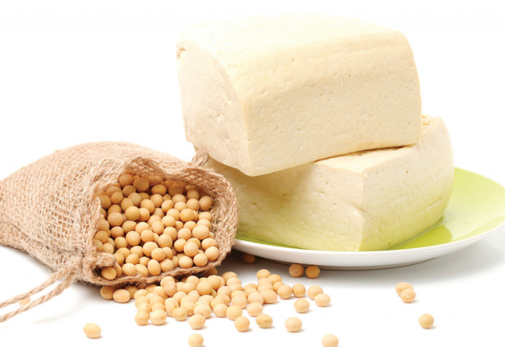 Tofu sir ima 7 g proteina na svakih 100 g