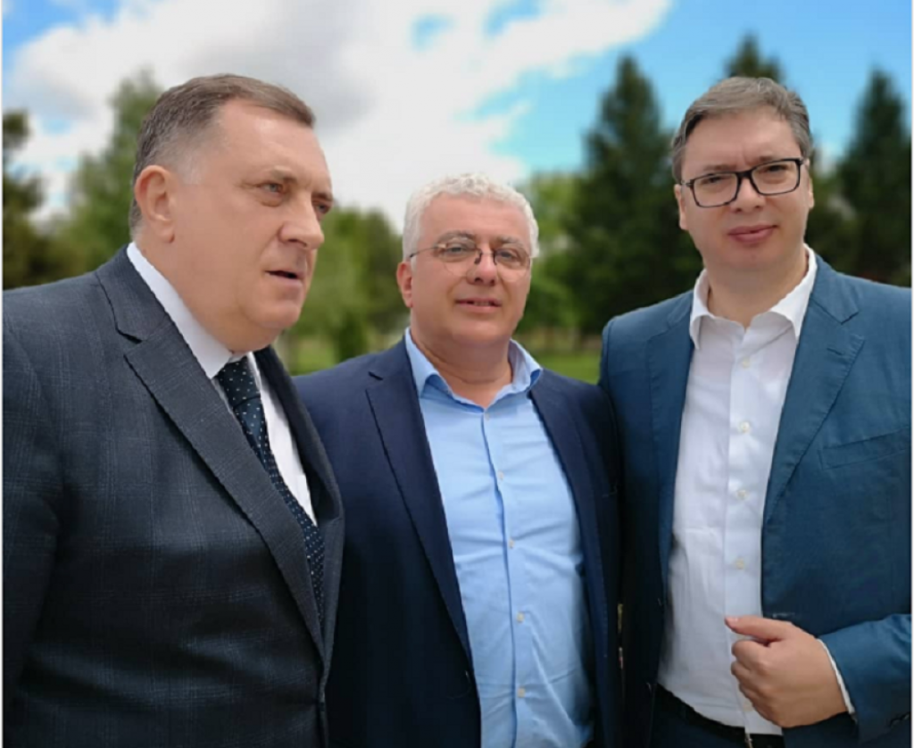 Aleksandar Vučić, Andrija Mandić, Milorad Dodik
