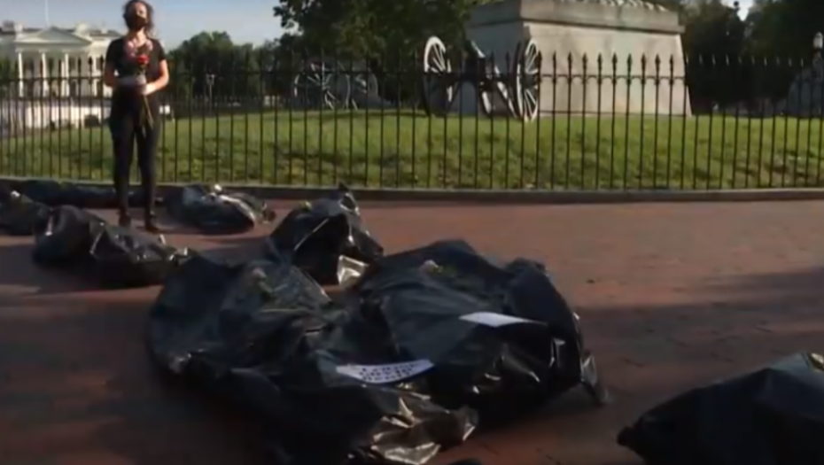 Mrtvačke vreće ispred Bele kuće