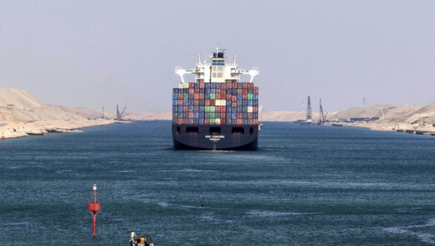 RUKA SPASA Rusija nudi pomoć za deblokadu Sueckog kanala
