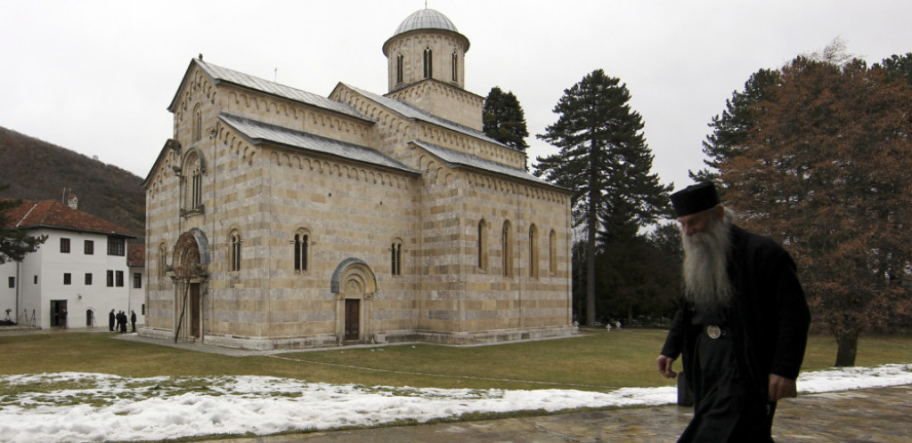 ZEMLJE KVINTE UPOZORAVAJU "Vlada Kosova da vrati zemljište manastiru Visoki Dečani"
