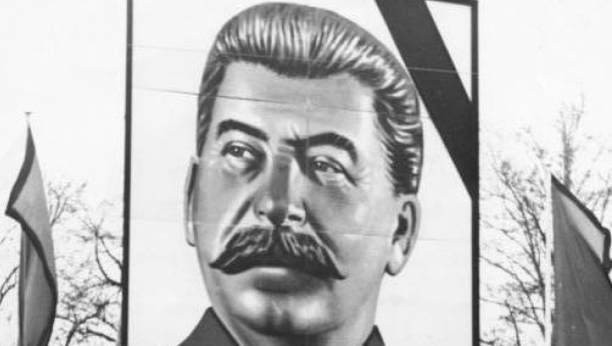 IZGUBIO BITKU SA BOGOM: Zašto je Staljin pokušao da ukine religiju u Sovjetskom Savezu?