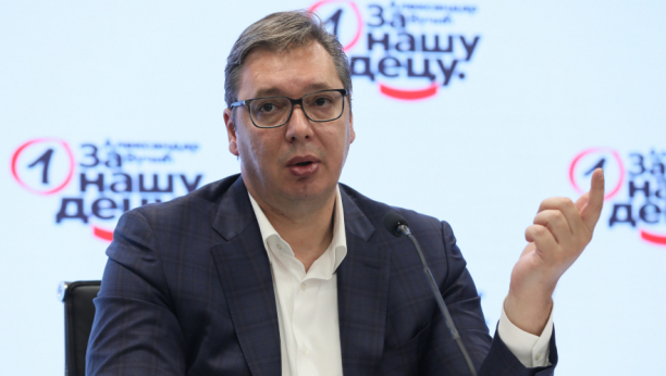 PREDSEDNIK KREĆE U KONTRANAPAD Vučić podnosi protivtužbu protiv Đilasa