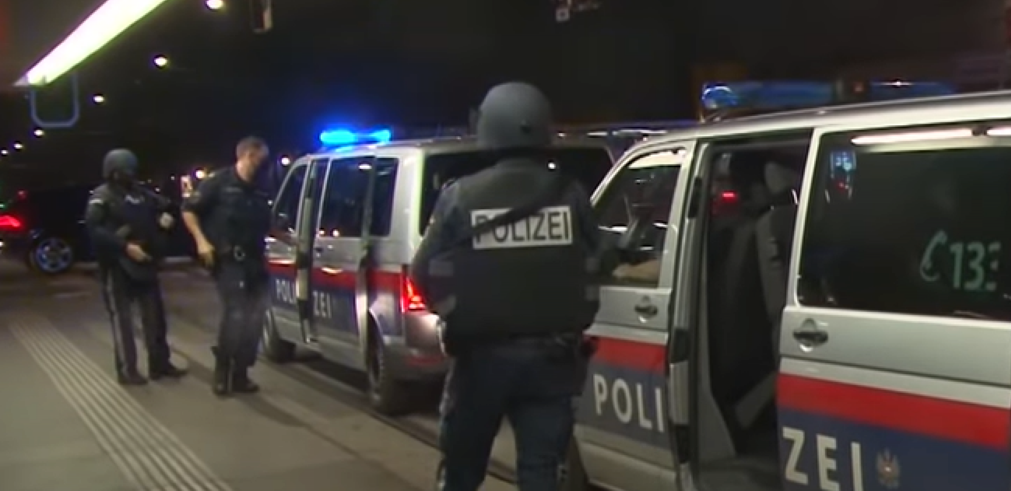 PIJAN NOKAUTIRAO POLICAJKU TOKOM SVAĐE S BIVŠOM DEVOJKOM Srbin uhapšen u Beču zbog brutalnog nasilja!