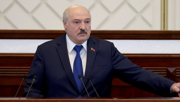 BELORUSIJA I KINA NA KORAK OD SAVEZA Lukašenko stigao u Peking, očekuje ga sastanak sa Si Đinpingom