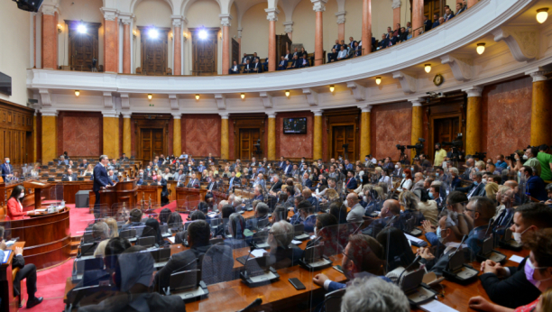 DANAS PADA ODLUKA Skupština Kosova na vanrednoj sednici raspravlja o referendumu