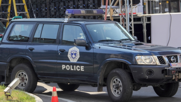 UŽAS U ĐAKOVICI Kosovska policija u hotelu pronašla obešenog američkog državljanina