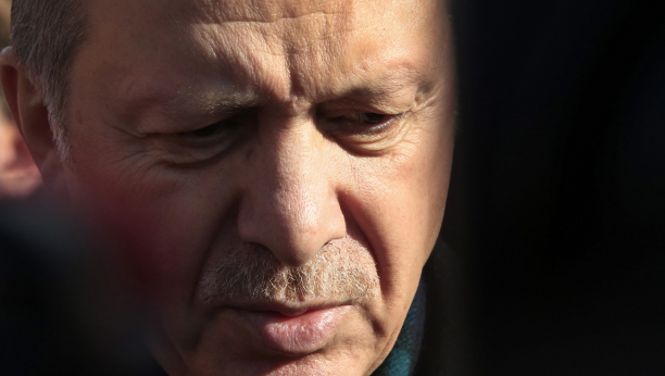 TURSKI PREDSEDNIK OTKAZAO JOŠ JEDAN PREDIZBORNI SKUP Erdoganovo zdravlje narušila je ova bolest