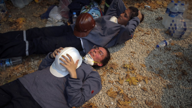 SMRZLI SE OD HLADNOĆE U Turskoj pronađeno 12 beživotnih tela izbeglica