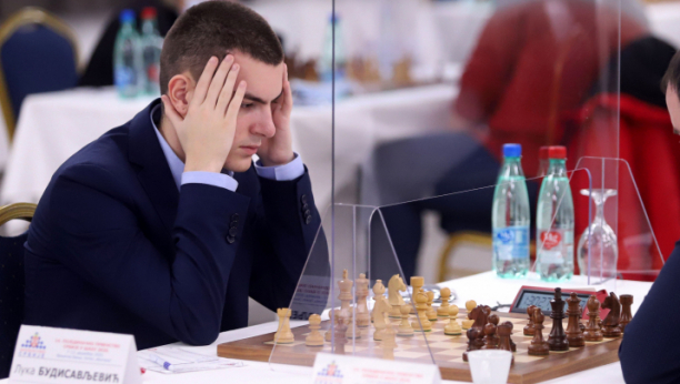 NOVI SAD DOMAĆIN NAJBOLJIM MLADIM ŠAHISTIMA STAROG KONTINENTA Počeo Šampionat Evrope u ubrzanom šahu, takmičari iz Srbije najbrojniji