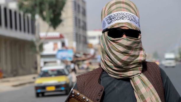 AMERIČKI SARADNICI BEŽALI GLAVOM BEZ OBZIRA Dve godine od dolaska Talibana na vlast
