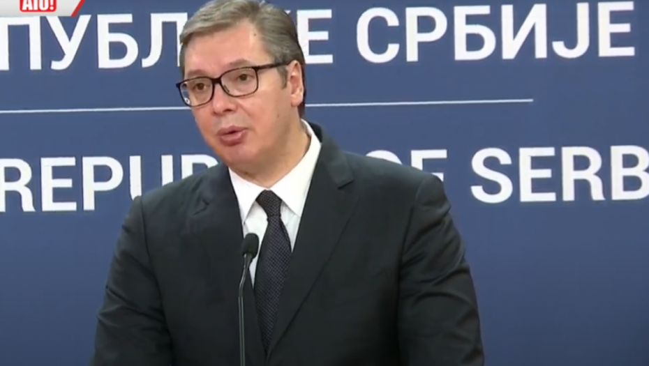 SASTANAK U PALATI SRBIJA Predsednik Vučić uručio orden predsedniku Gane