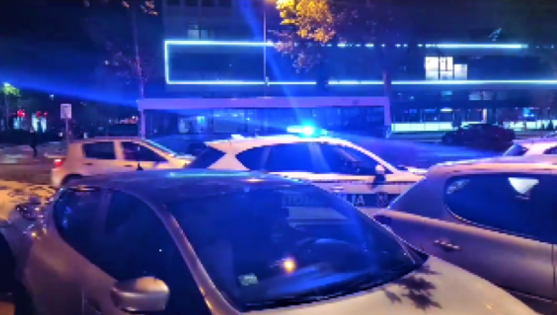 DETALJI TUČE U NOVOM SADU Policija blokirala deo bulevara (VIDEO)