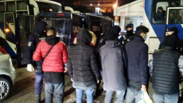 REAGOVALA POLICIJA Čak 83 migranta u centru Beograda
