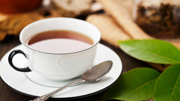 BEZ OBZIRA NA BROJNE ZDRAVSTVENE BENEFITE Zeleni čaj se ne preporučuje svima