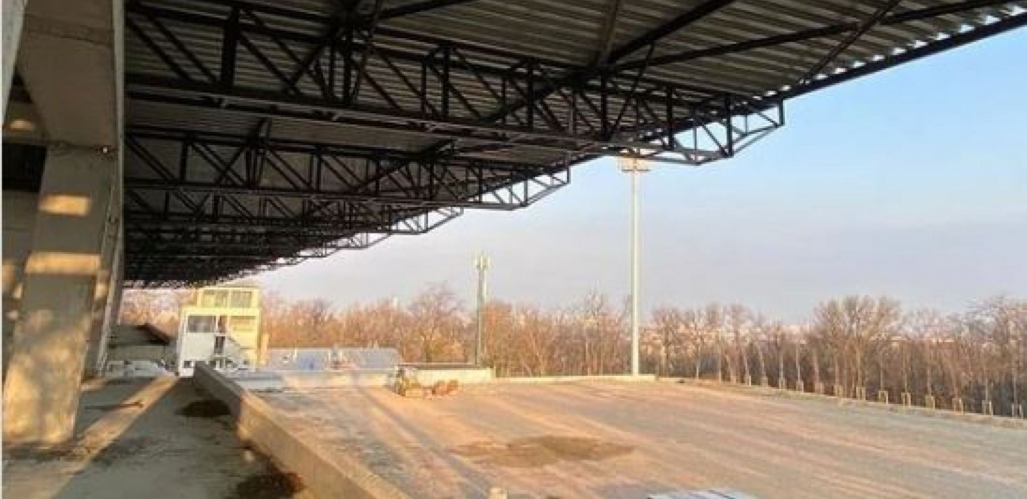 Postavljen krov na stadion Grafičara