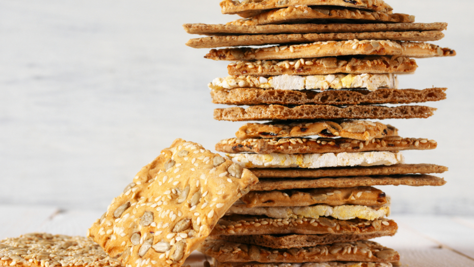 Zdrava grickalica: Recept za domaće slane krekere sa semenkama