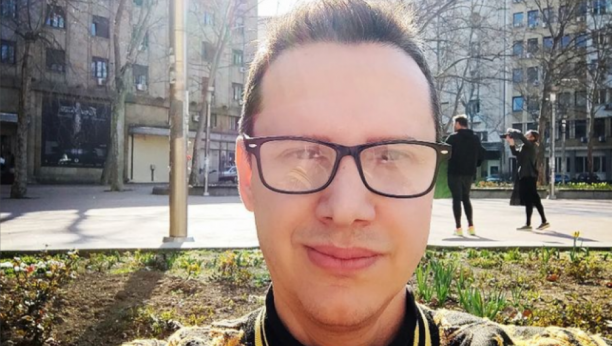 OSTAO BEZ IČEGA Srpski novinar izgubio sve u požaru koji se noćas dogodio na Karaburmi