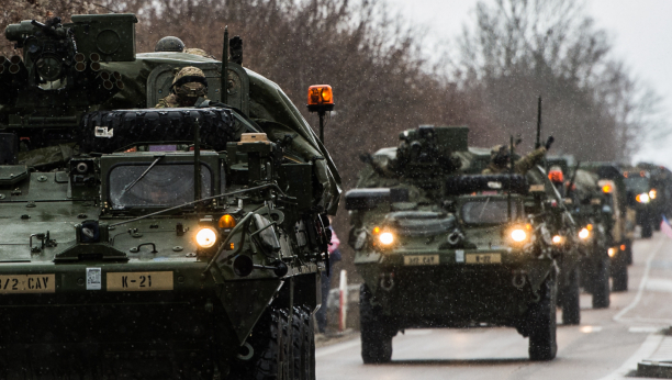 LOŠE VESTI ZA RUSIJU Dolazi 40.000 NATO vojnika