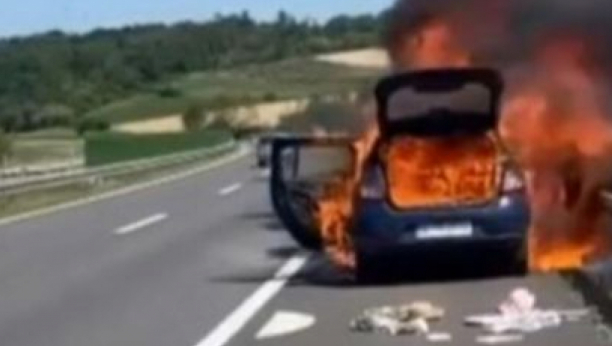 CRNI DIM KULJAO NA SVE STRANE Užas na autoputu kod Smedereva: Zapalio se automobil, potpuno izgoreo (VIDEO)