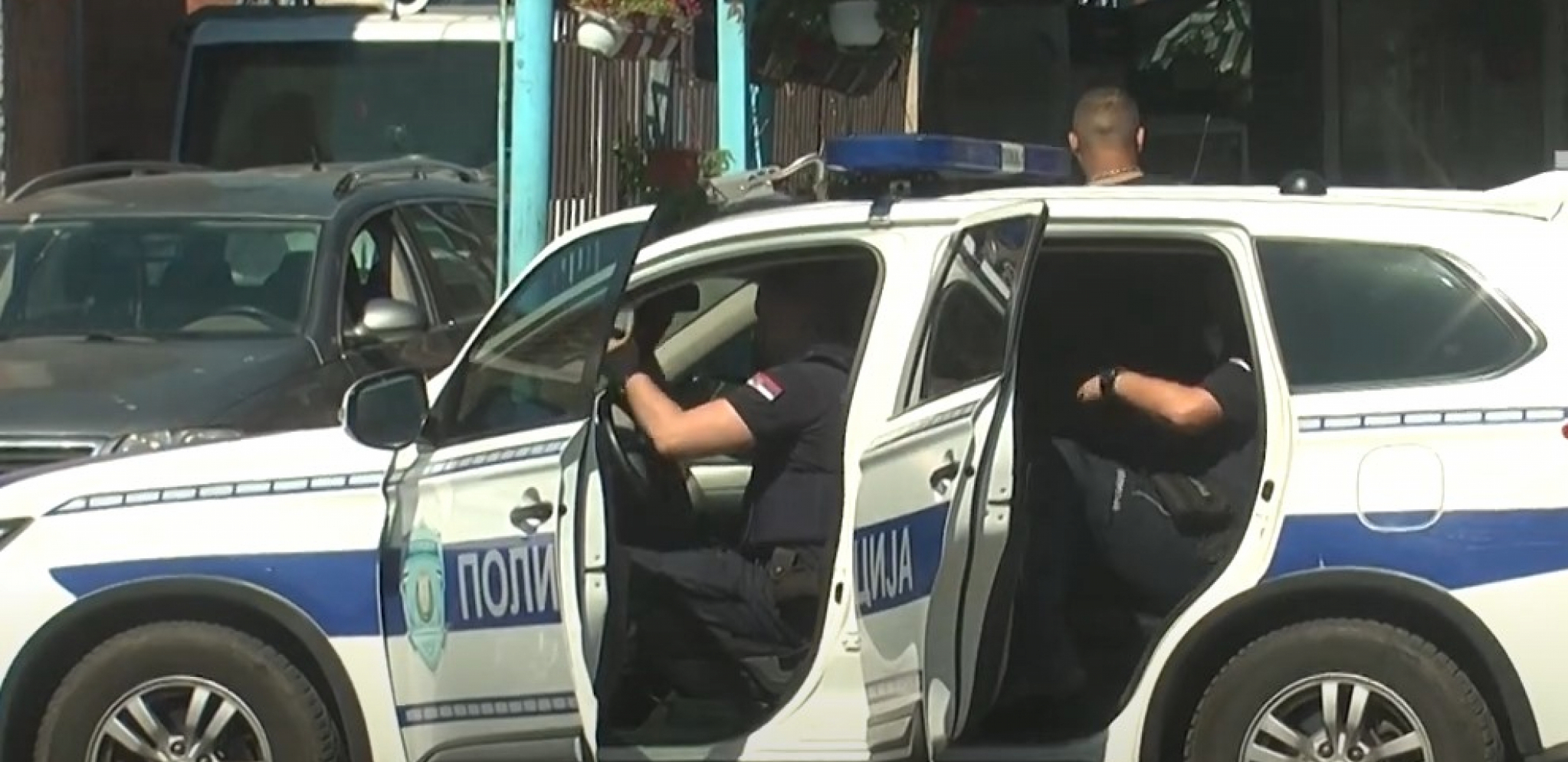 POTERA U TOKU Jedan od članova beogradske grupe makroa u bekstvu, ostali daju iskaz u tužilaštvu!