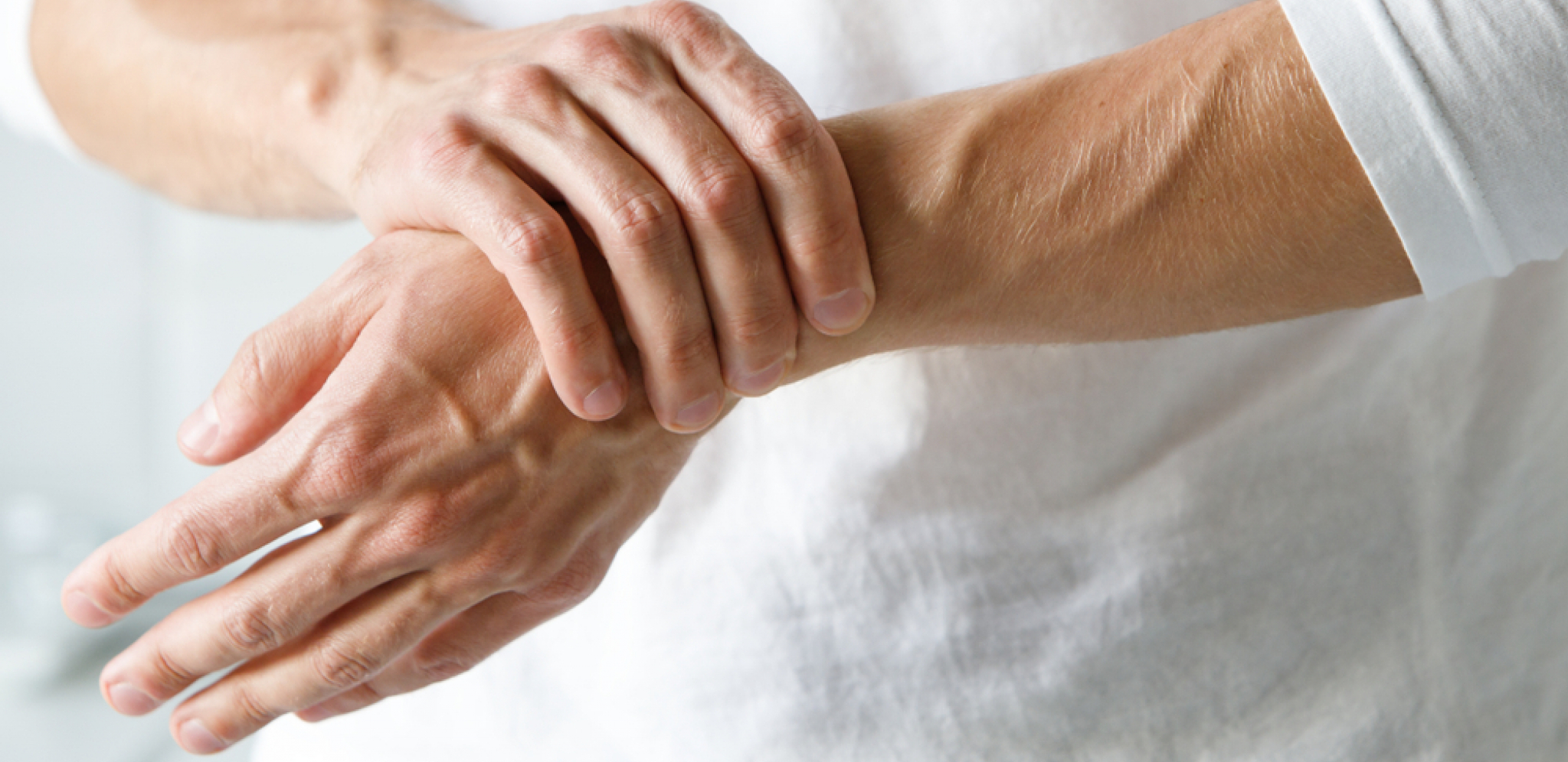 Ublažava simptome išijasa, reume i artritisa: Napravite prirodan lek protiv bolova