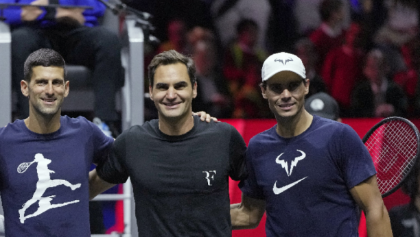 KOLIKO TROFEJA NA JEDNOJ SLICI Đoković, Federer i Nadal u društvu dve bivše šampionke (FOTO)