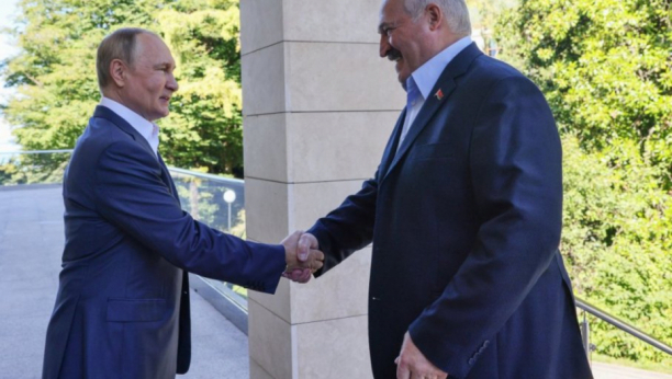 GOTOVO, SVE JE DOGOVORENO Lukašenko: Stavili smo tačku na "i"