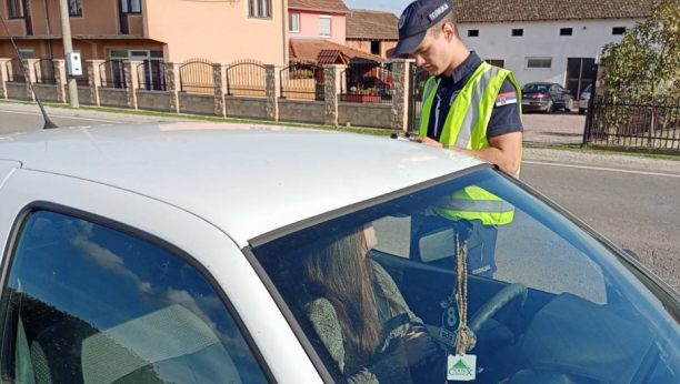 MORTUS PIJAN UHVAĆEN ZA VOLANOM Policija kod Smedereva zaustavila vozača sa 4,82 promila alkohola u organizmu