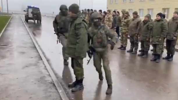 "ODBILI SU DA IZVRŠE NAREDBU" Evo kako se Rusi obračunavaju sa dezerterima! (VIDEO)