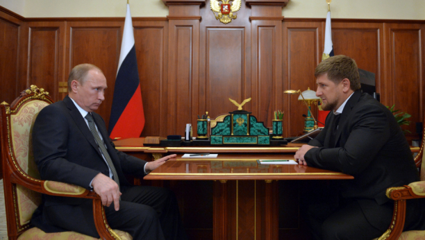 PUTIN POHVALIO ČEČENSKE BORCE Sastali se Kadirov i ruski predsednik (FOTO)