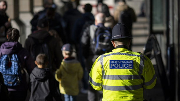 SKANDAL TRESE LONDON Otkriveni prljavi poslovi britanske policije, radili sve za šta su optužilva Kineze