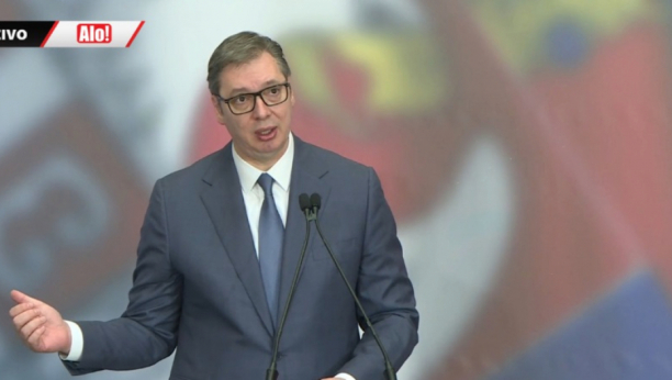 STIŽE ZNAČAJNO POVEĆANJE PENZIJA! Predsednik Vučić: Penzije će od sada da prate plate! (VIDEO)