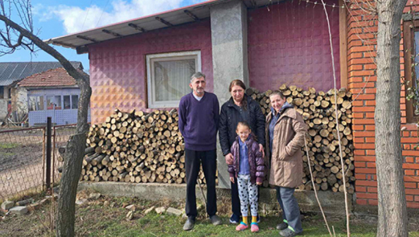 Petočlana porodica Joksimović iz Radeva dobija novi dom sredstvima Kancelarije za KiM