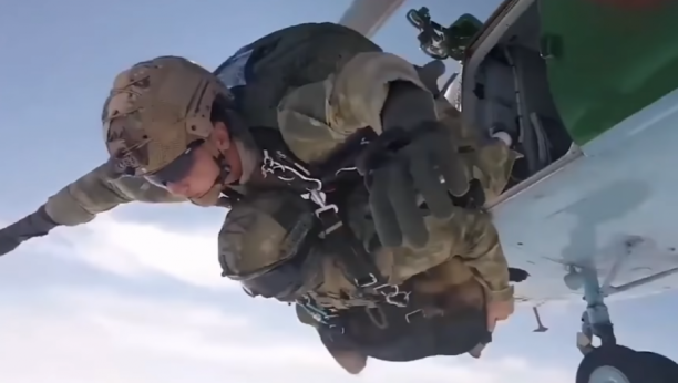 DOMINACIJA RUSKIH PADOBRANACA Potpuno uništavanje u munjevitoj akciji (VIDEO)