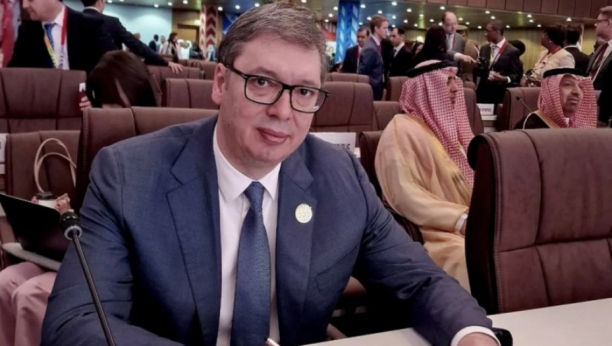Vučić završio prvu radnu posetu Kataru