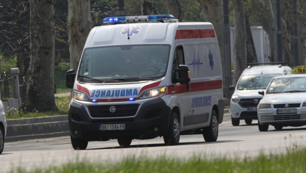 DVA UDESA KOD SMEDEREVSKE PALANKE Povređene dve devojke u udesu, biciklista se sudario sa automobilom