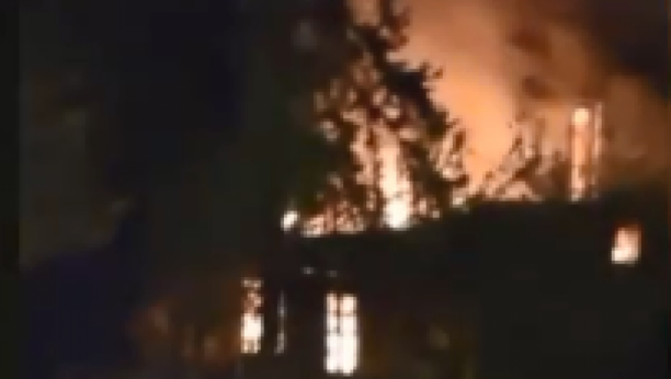 DRAMA U BEOGRADU Vatra progutala celu kuću, ne zna se da li ima stradalih! (VIDEO)