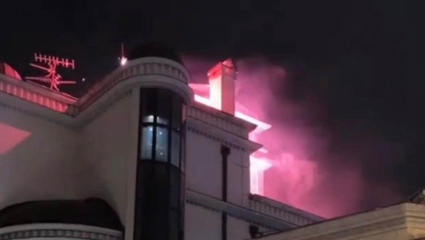 LUDILO U LJUTICE BOGDANA Trubači napravili haos ispred Cecine vile, a onda je usledio još veći spektakl! (FOTO+VIDEO)