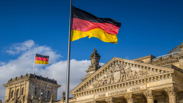 PLIMA SE DIŽE U NEMAČKOJ Bundestag u panici, hoće da ih zabrane