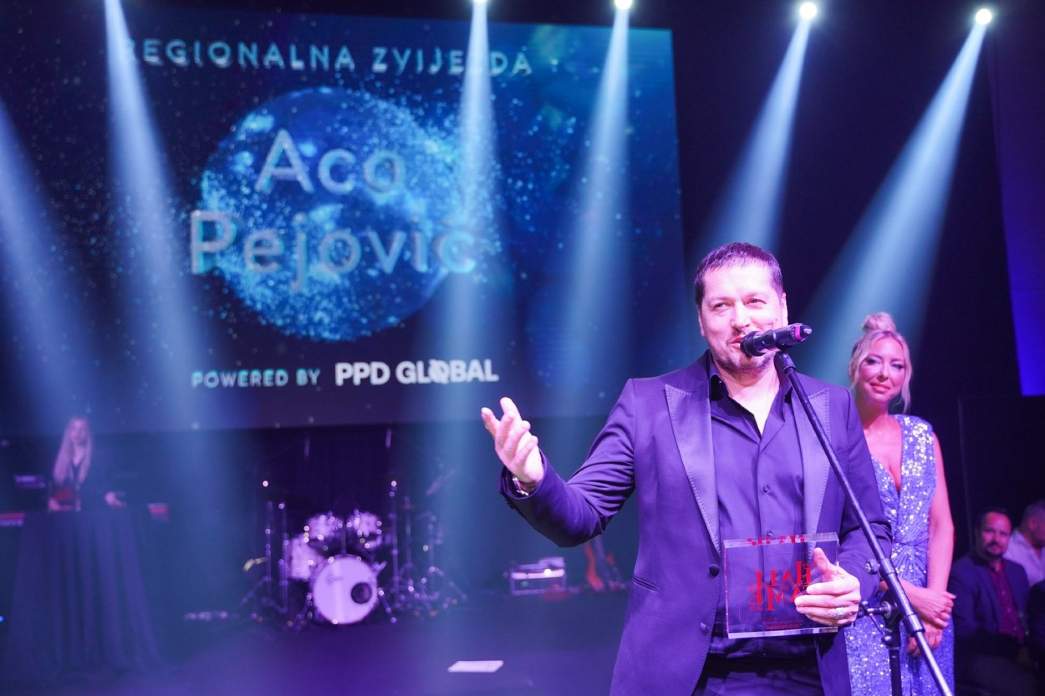 Aco Pejović dobio nagradu