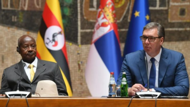Aleksandar Vučić i Museveni