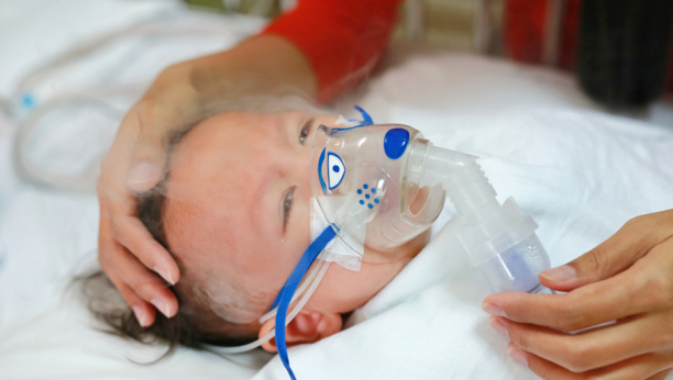 Sedmomesčna beba hospitalizovana zbog velikog kašlja