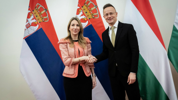 Mađarska saradnja