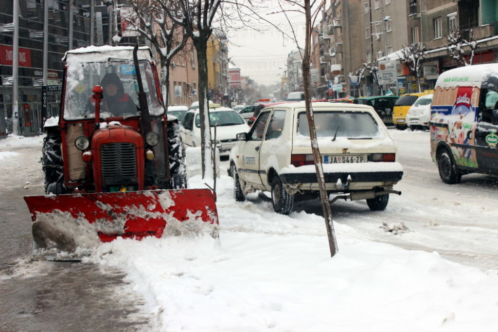 sneg, ljudi, ulice, vreme