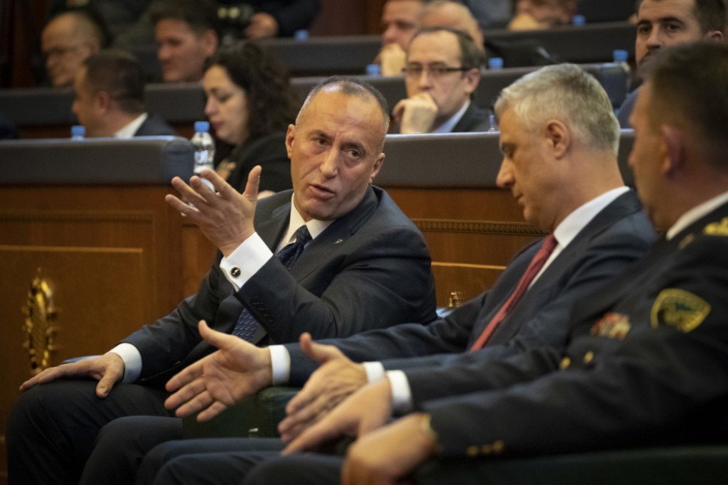 Ramuš Haradinaj, Hašim Tači