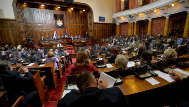 SRBIJA DOBIJA JEDINSTVEN SPISAK Ako Skupština usvoji ovaj zakon srpske službe će imati kompletan pristup!
