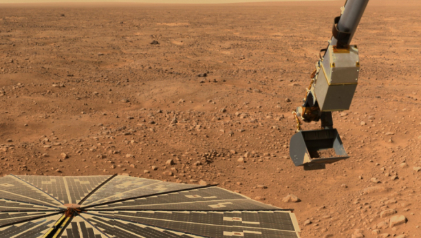 Nasin Rover pronašao je čudne stene na marsu, sada započinje sledeću fazu rada