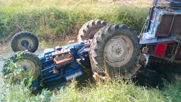 UŽAS KOD ŠIDA Voz pokosio traktor!